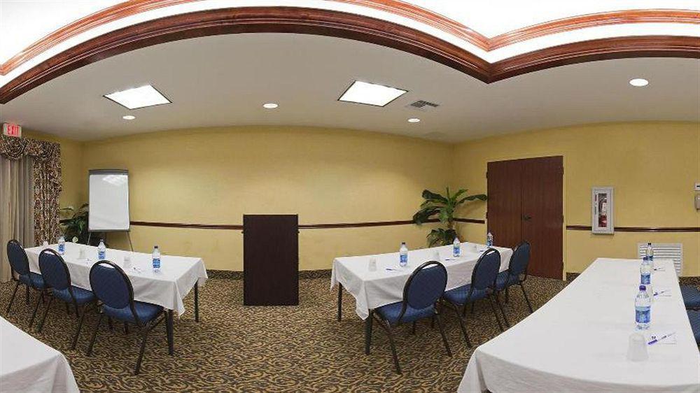 Holiday Inn Express & Suites Sebring By Ihg Extérieur photo