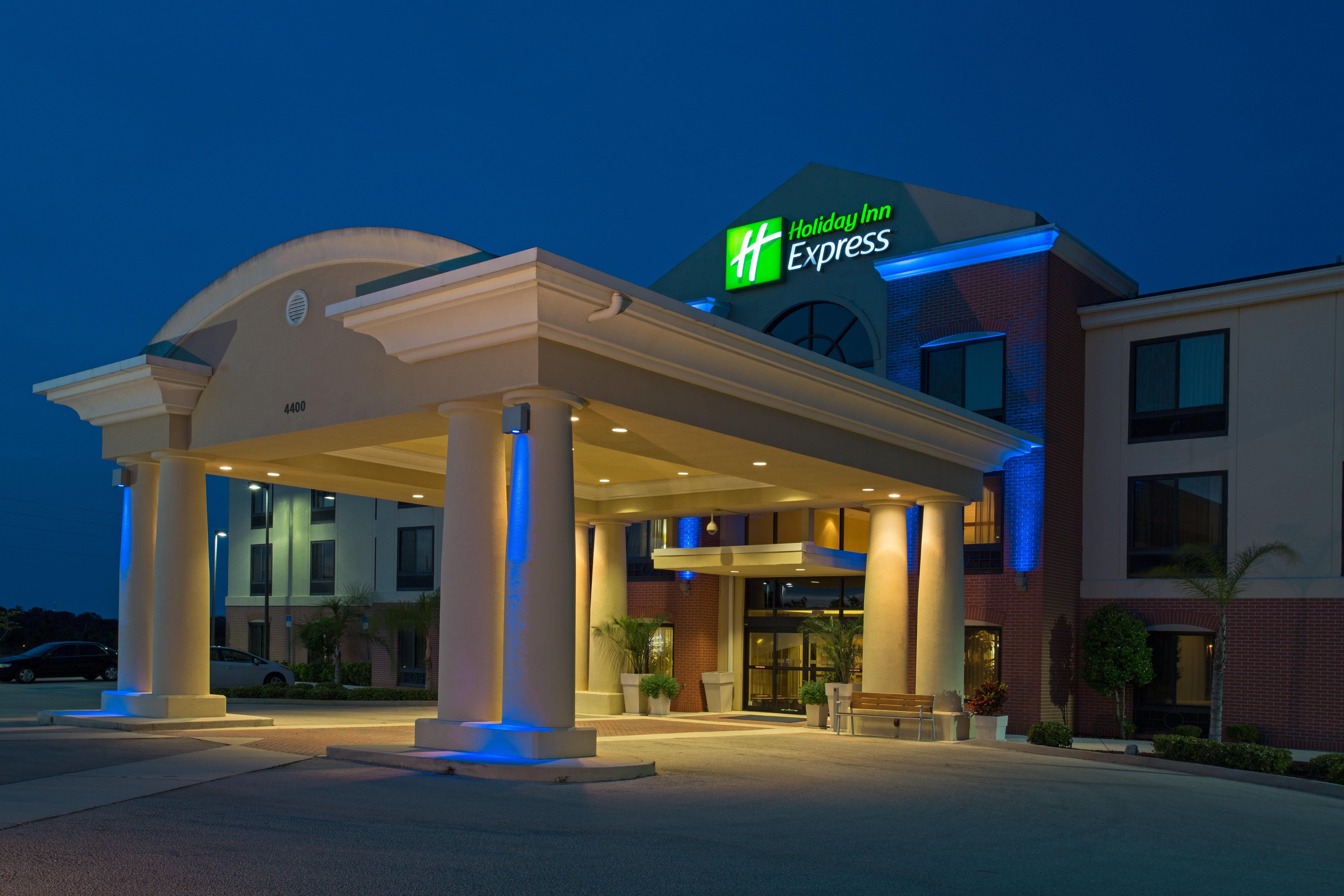 Holiday Inn Express & Suites Sebring By Ihg Extérieur photo