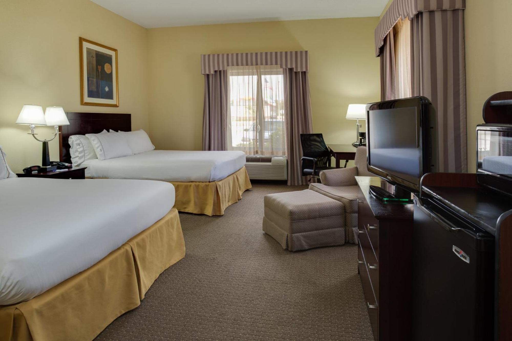Holiday Inn Express & Suites Sebring By Ihg Extérieur photo