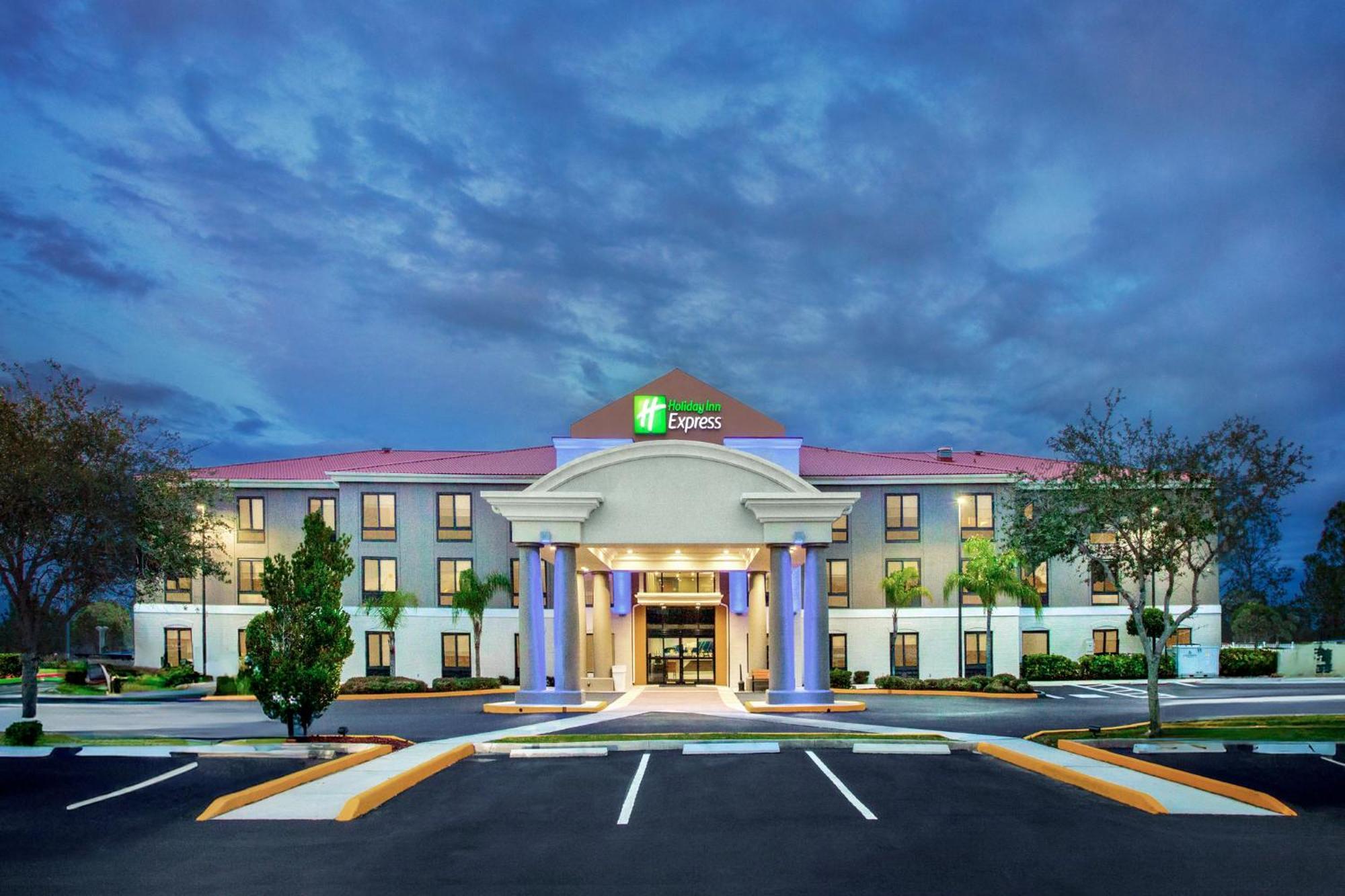 Holiday Inn Express & Suites Sebring By Ihg Extérieur photo