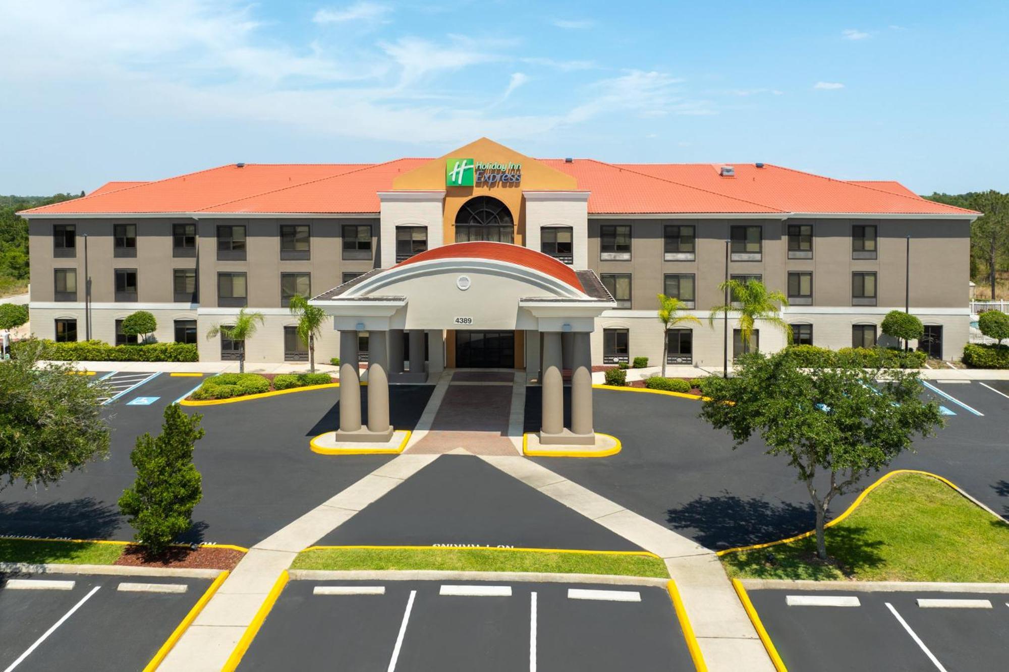 Holiday Inn Express & Suites Sebring By Ihg Extérieur photo